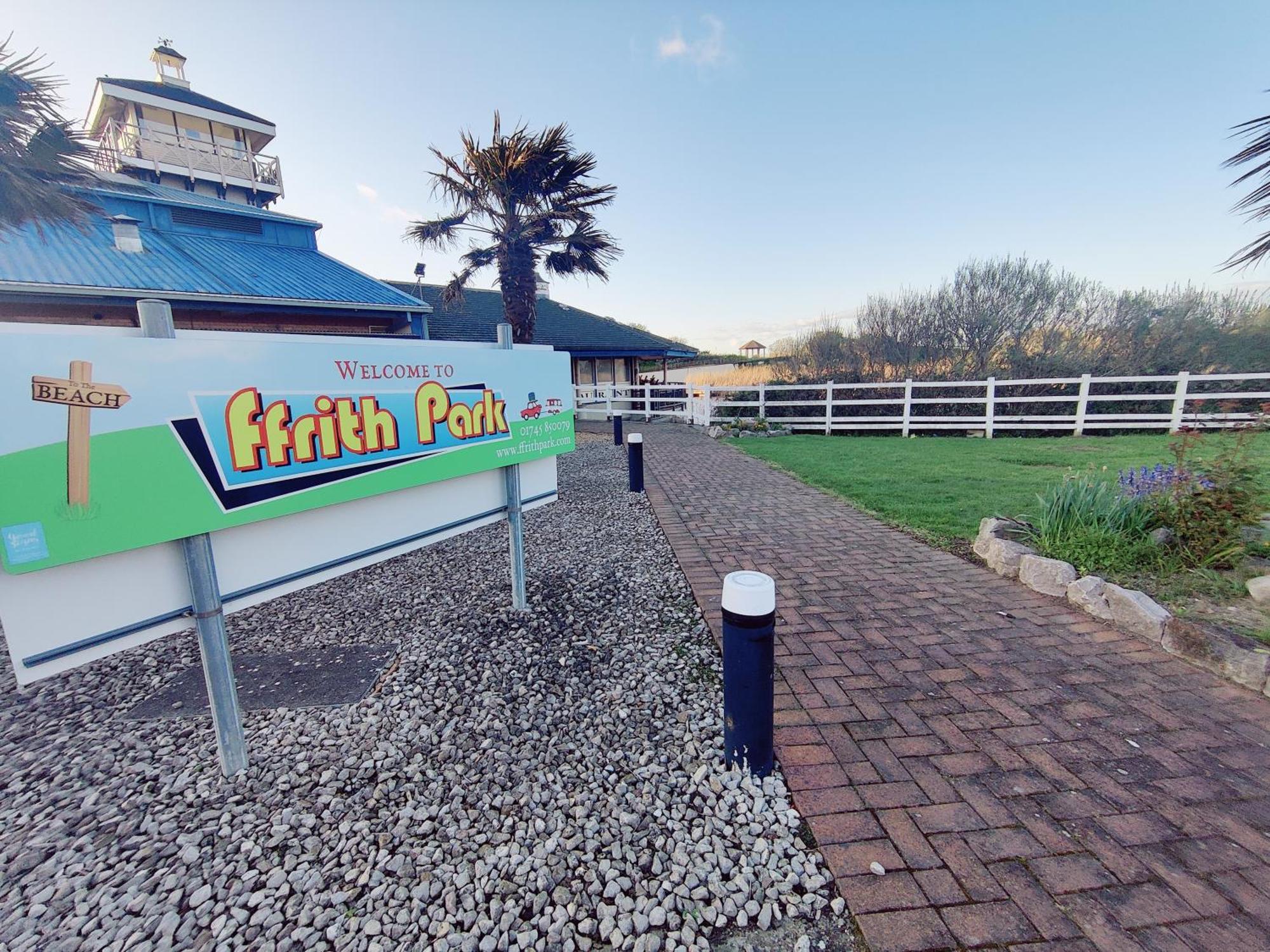 Coastal Bungalow Prestatyn Exterior photo